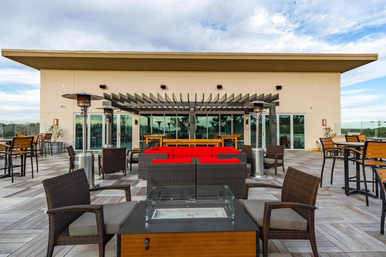 Courtyard By Marriott Atlanta Dunwoody Hotell Exteriör bild