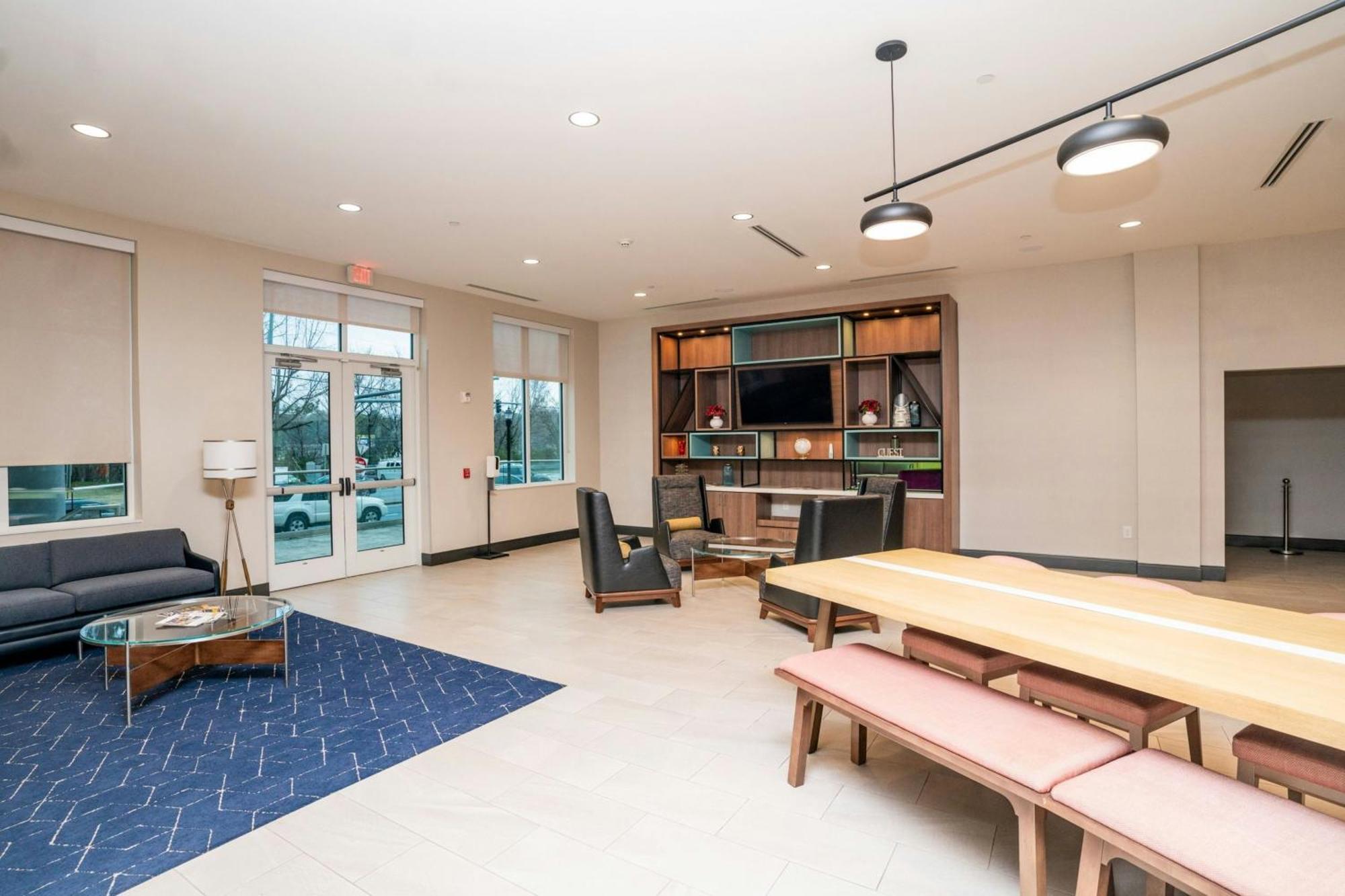 Courtyard By Marriott Atlanta Dunwoody Hotell Exteriör bild