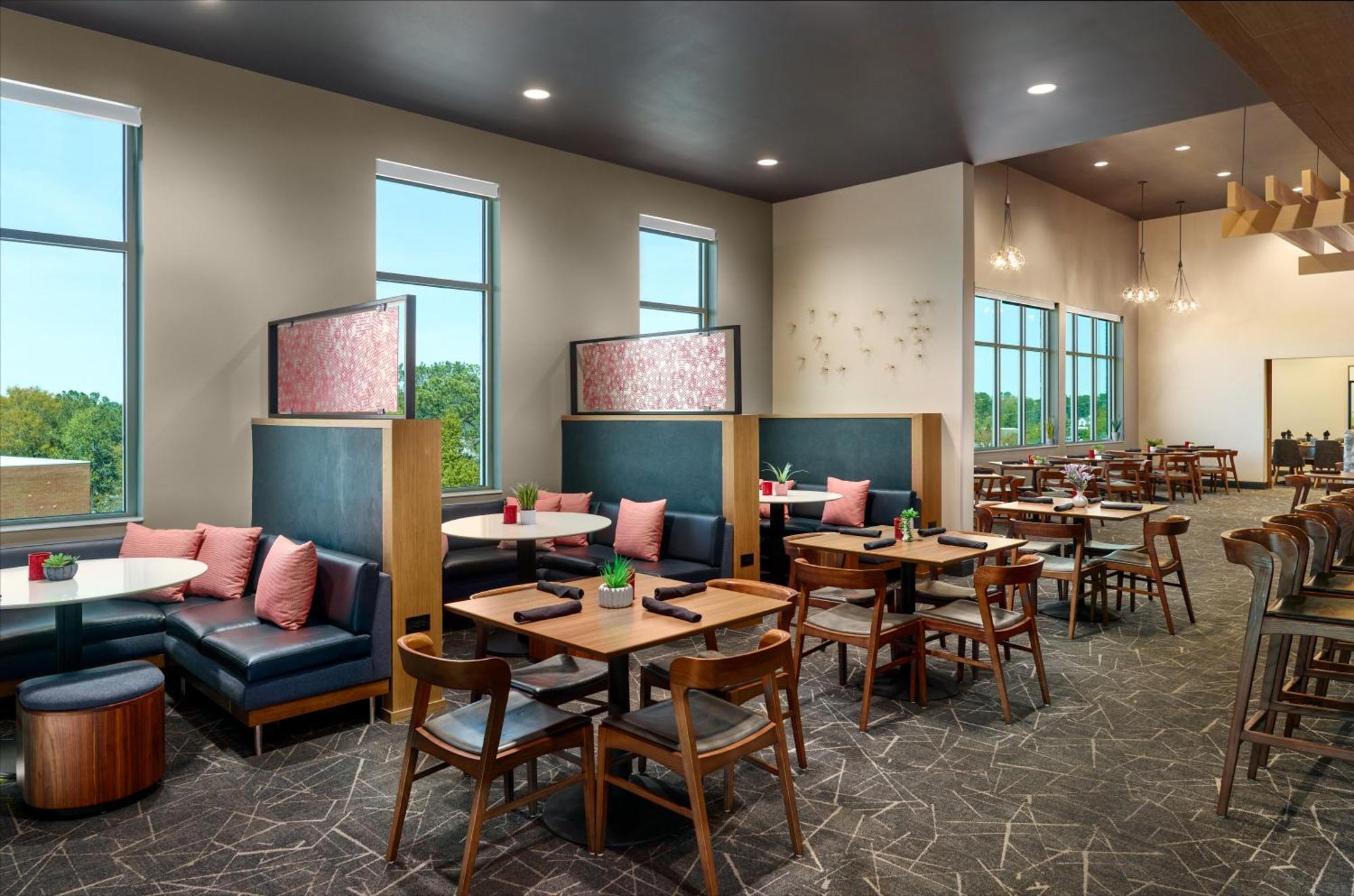 Courtyard By Marriott Atlanta Dunwoody Hotell Exteriör bild