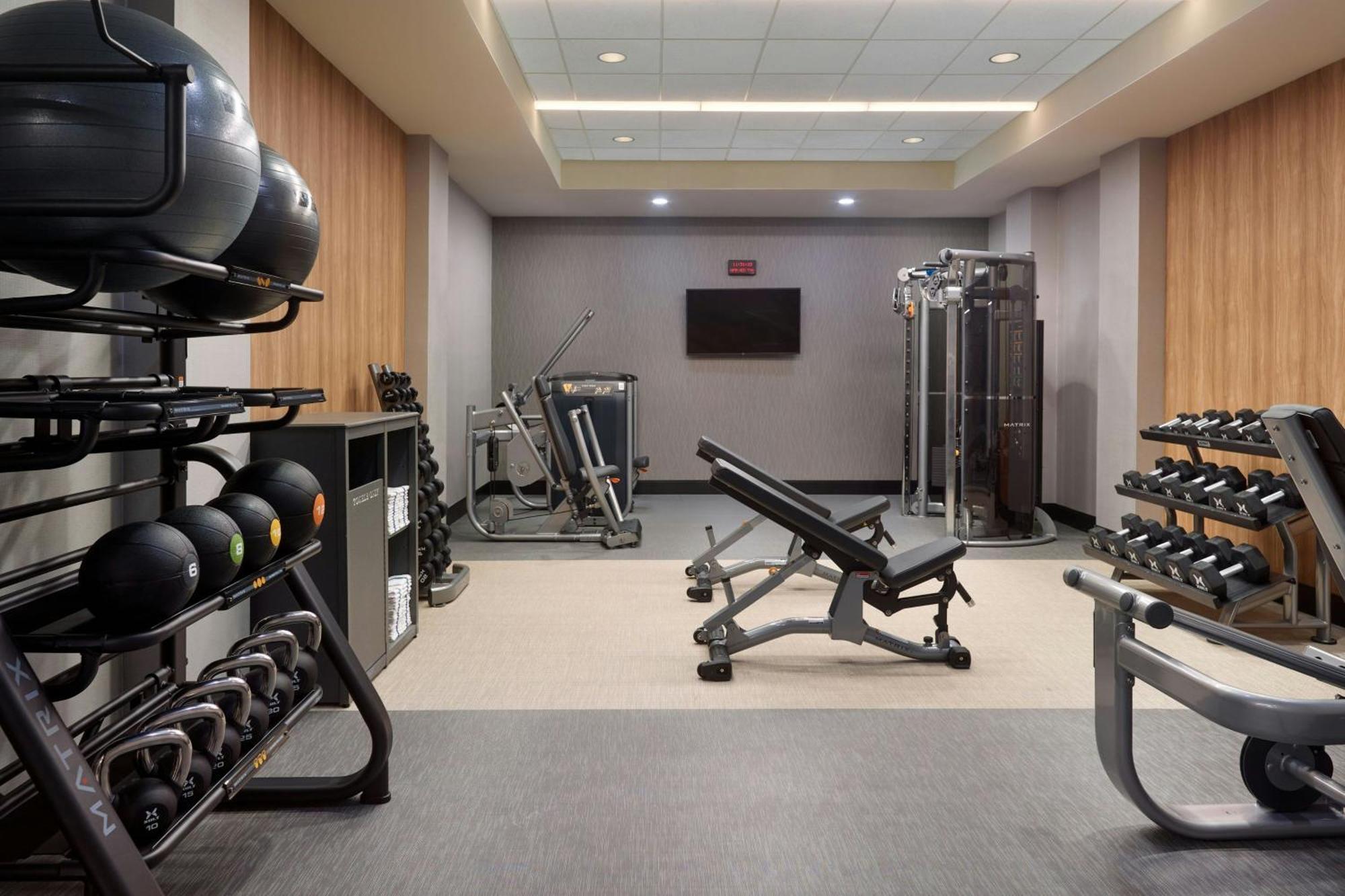 Courtyard By Marriott Atlanta Dunwoody Hotell Exteriör bild